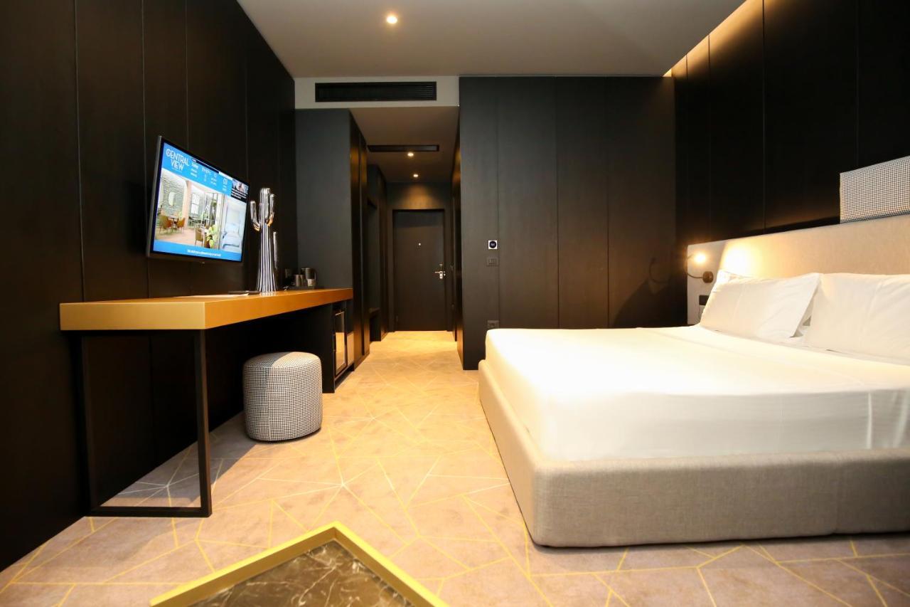 The Central View Boutique Hotel Vlore Bagian luar foto